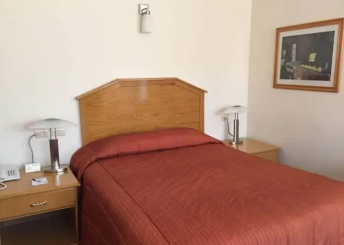 Ritz Ciudad De Hotel 4*