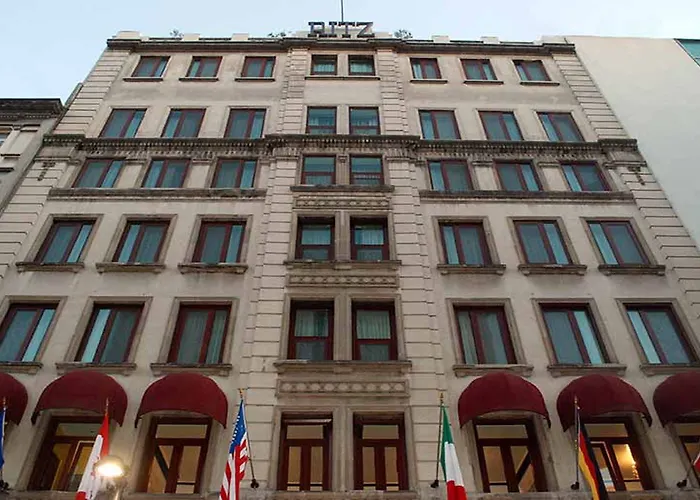 Ritz Ciudad De Hotel 4*